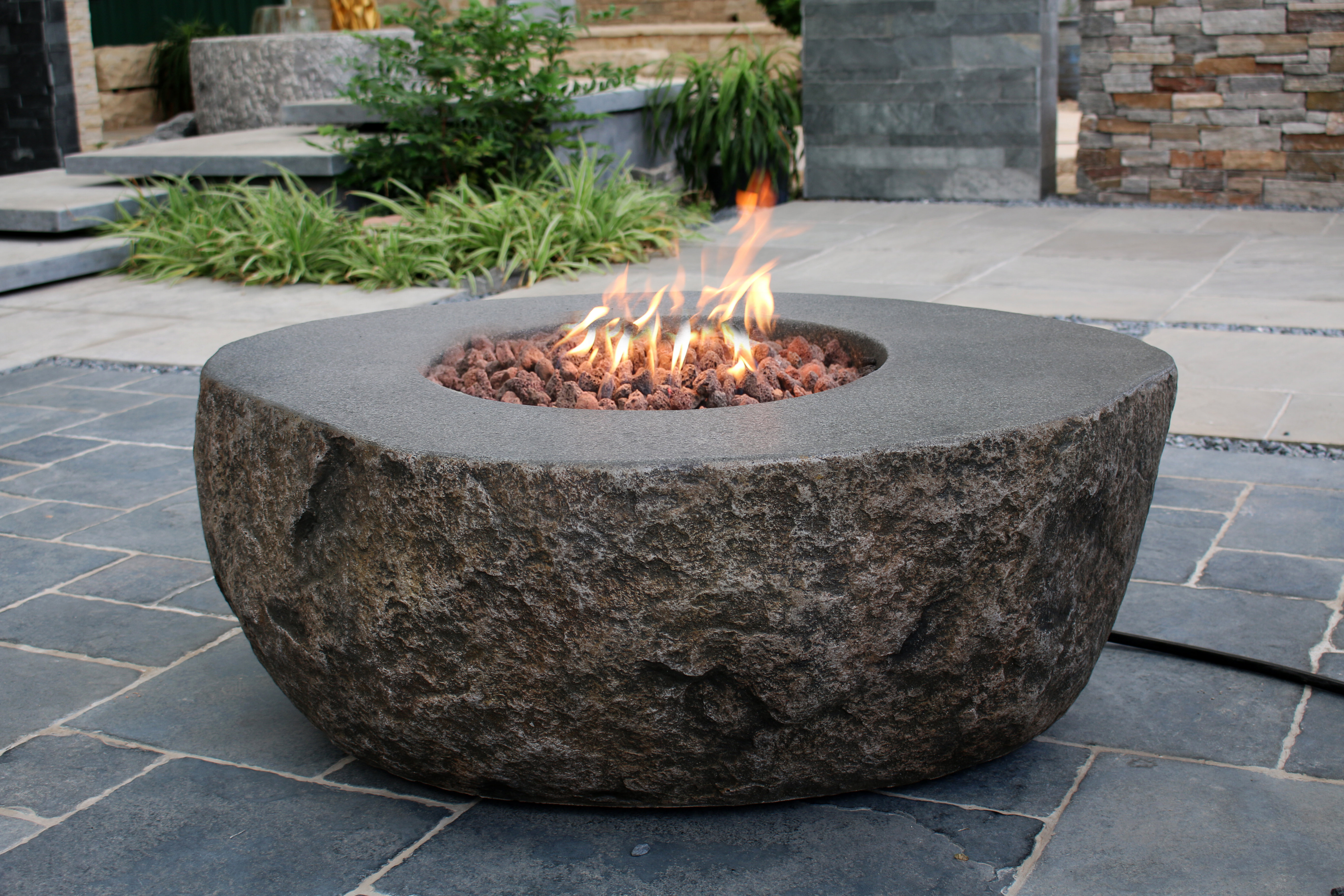 Elementi Boulder Concrete Outdoor Fire Pit Table With Lid Reviews Wayfair