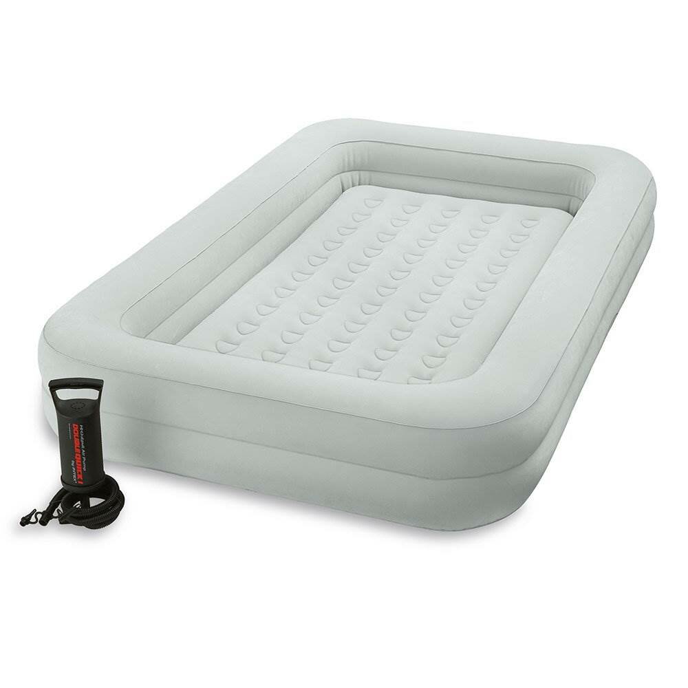 air mattress with hand pump