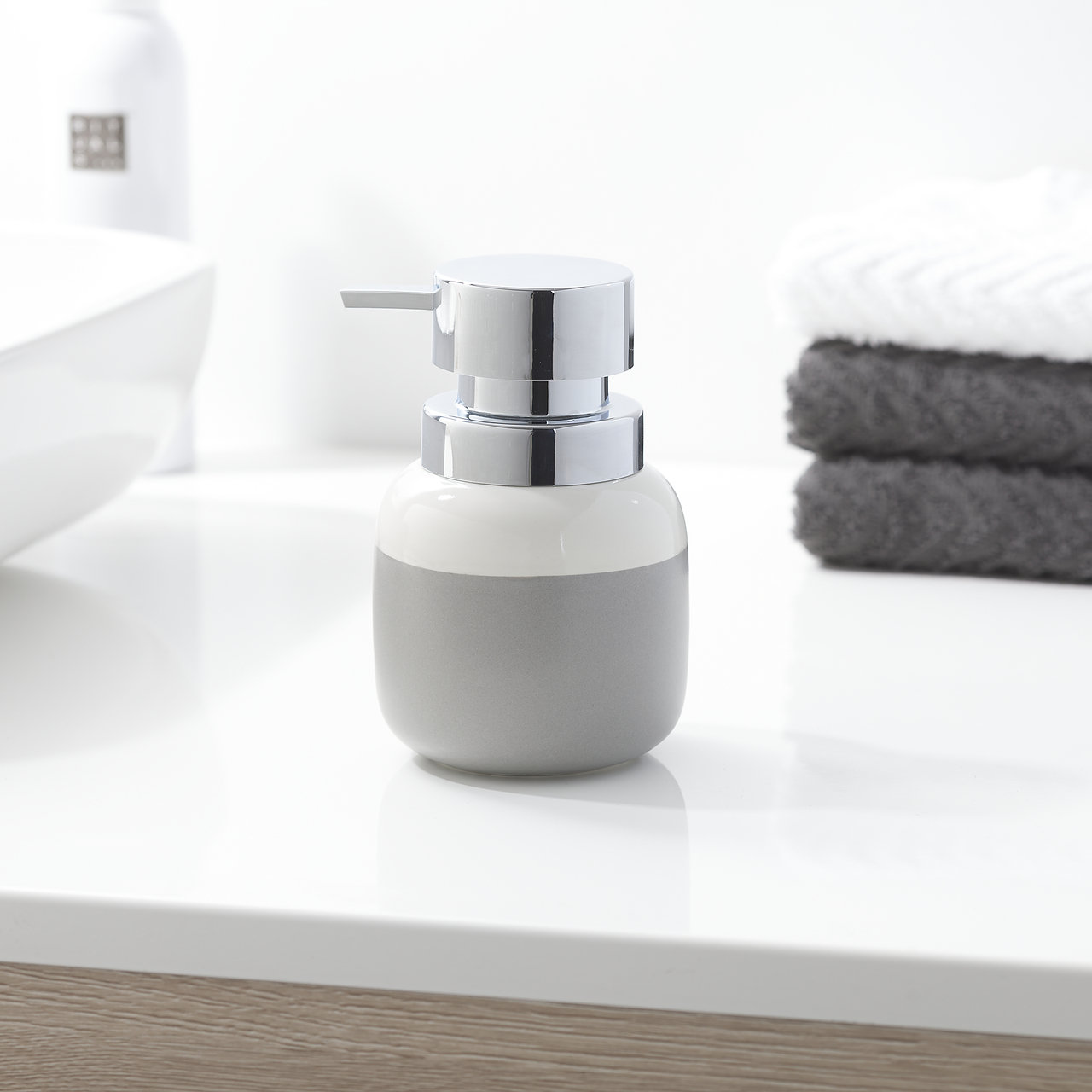 Brayden Studio Sarris Countertop Soap And Lotion Dispenser Brayden Studio Sarris Countertop Soap