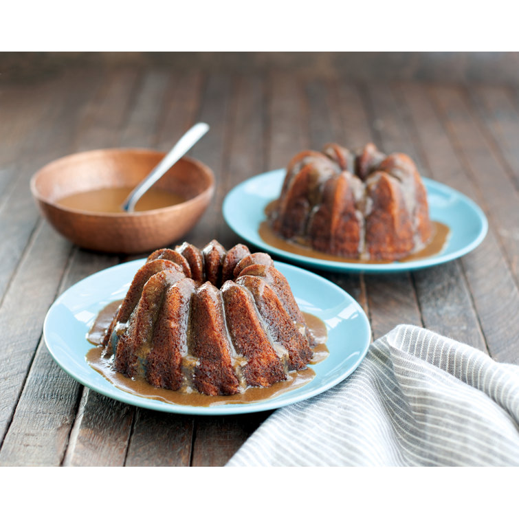 nordic ware duet bundt pan