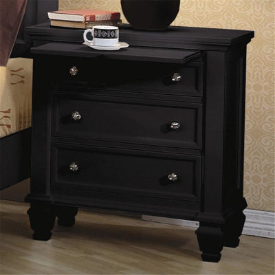Barret 3 - Drawer Nightstand