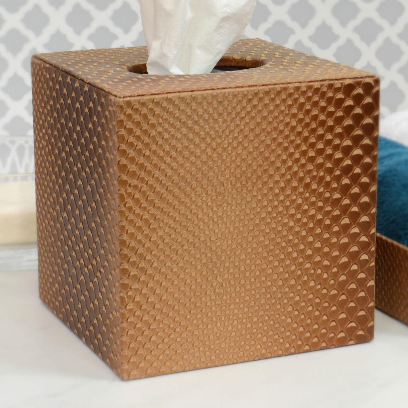 brown leather tissue box holder