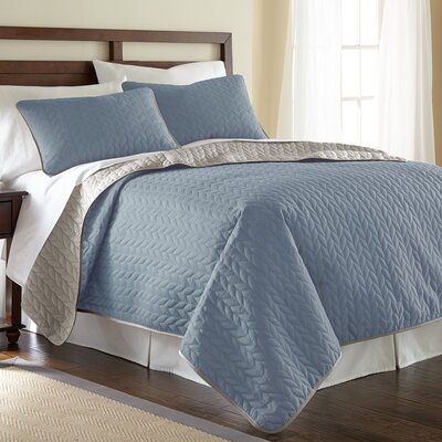 Andover Mills Stotts 3 Piece Reversible Coverlet Set Size King