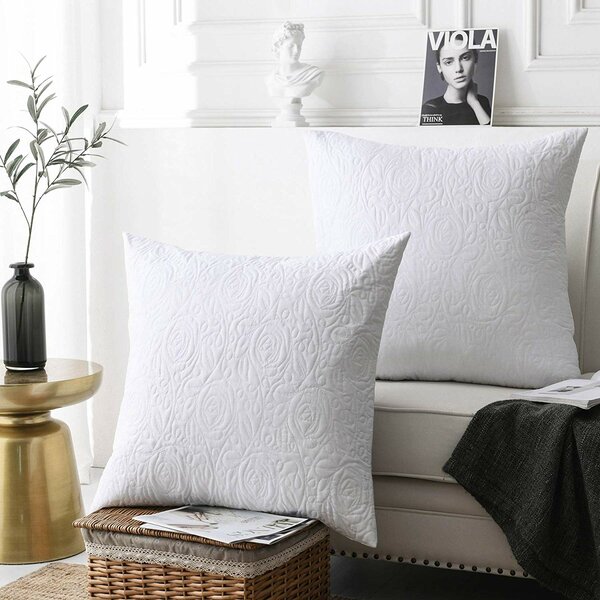 tahari bed pillows
