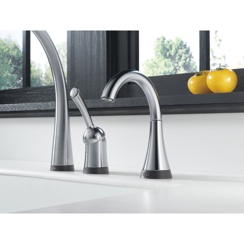 1977t Rb Ar Delta Touchless Deck Mounted Standard Kitchen Faucet