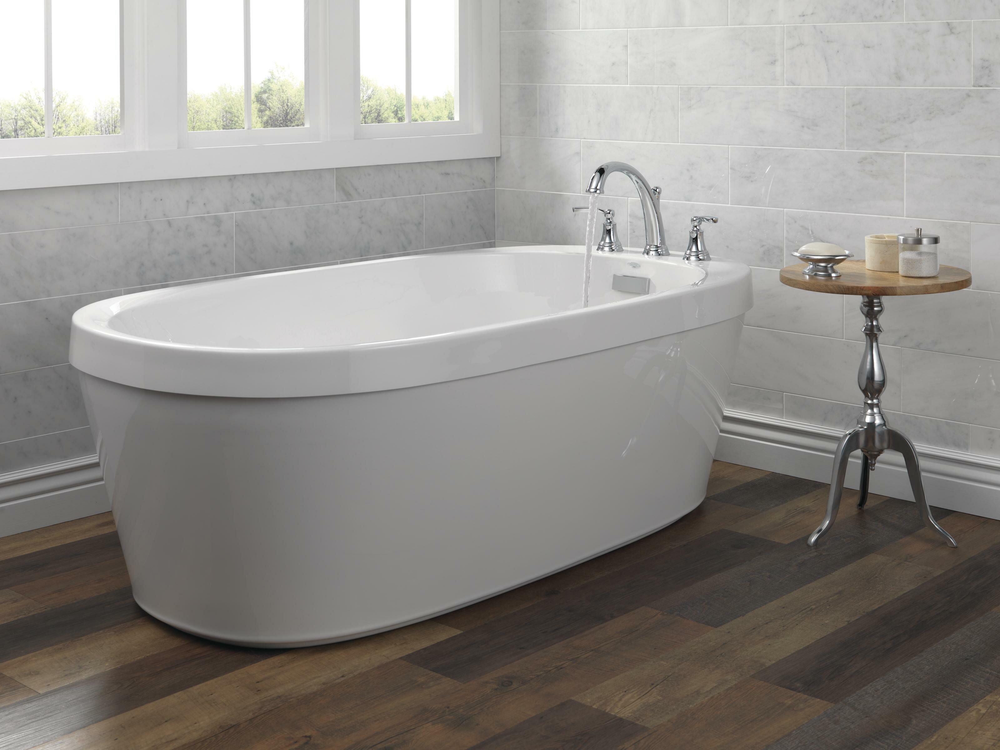 Arata 60 X 32 Freestanding Soaking Bathtub