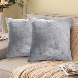 sutil dinastía Espantar Large Crushed Velvet Cushions | Wayfair.co.uk