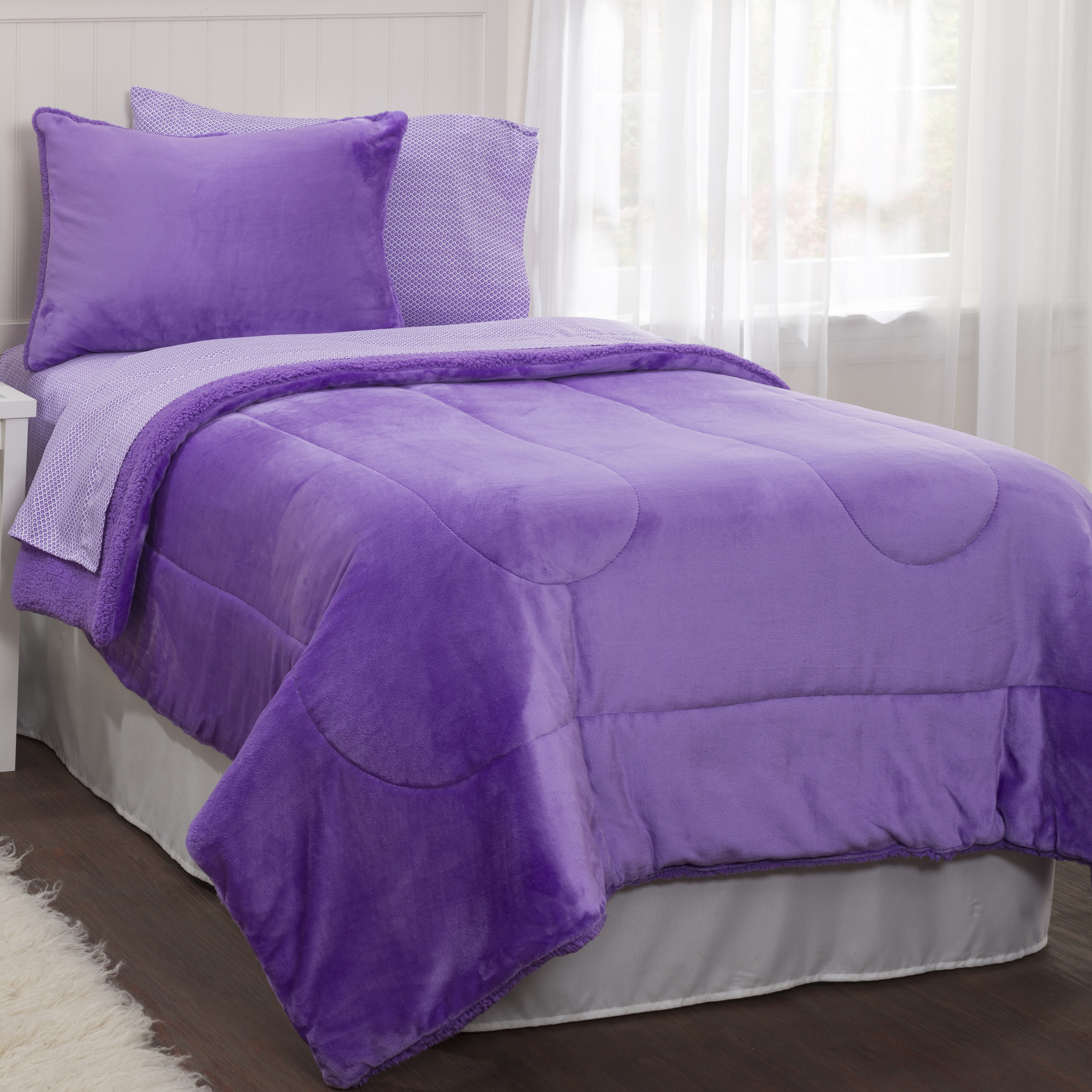 Latitude Run Neel Lavender Reversible Comforter Set Reviews