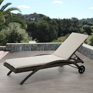 Gartenliege Kastoria mit Auflage von Hazelwood H..
