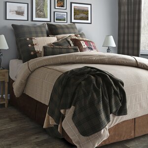 Camillea Reversible Comforter Set