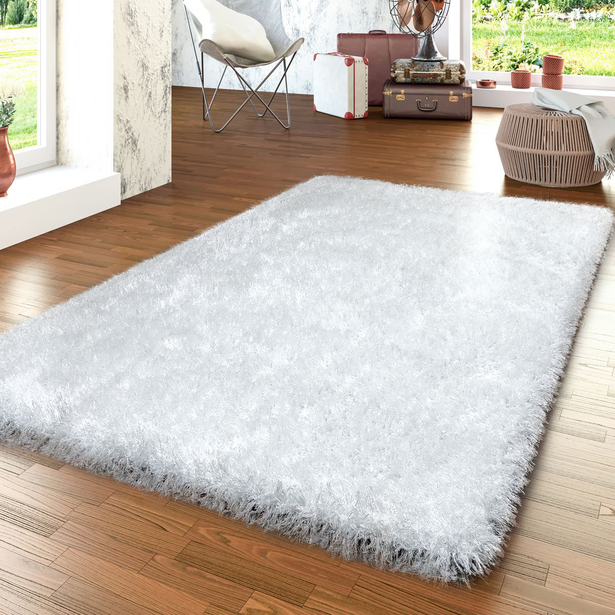 Mercer41 Concetta Shag White Area Rug 