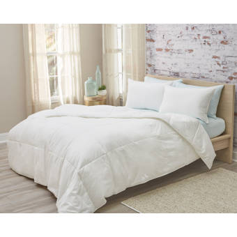 Tommy Bahama Home Relaxed Comfort All Season Down Alternative