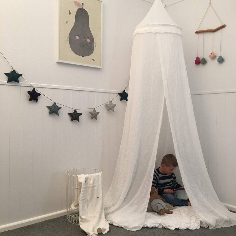boy canopy tent