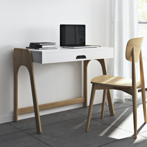 Schreibtisch Alterra von ScanMod Design