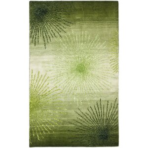 Freda Hand Woven Wool Green Area Rug