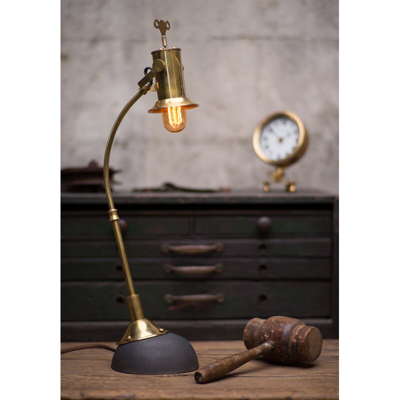 off light desk lamp