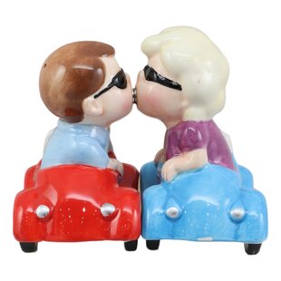 valentine salt and pepper shakers
