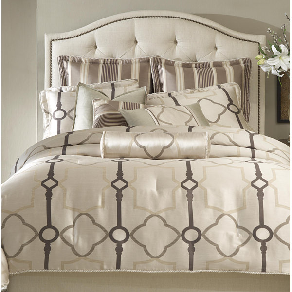 carousel design bedding