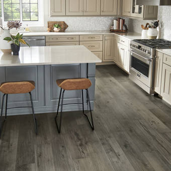 Mannington Revolution Wide Plank 8 X 51 X 12mm Oak Laminate Flooring Reviews Wayfair