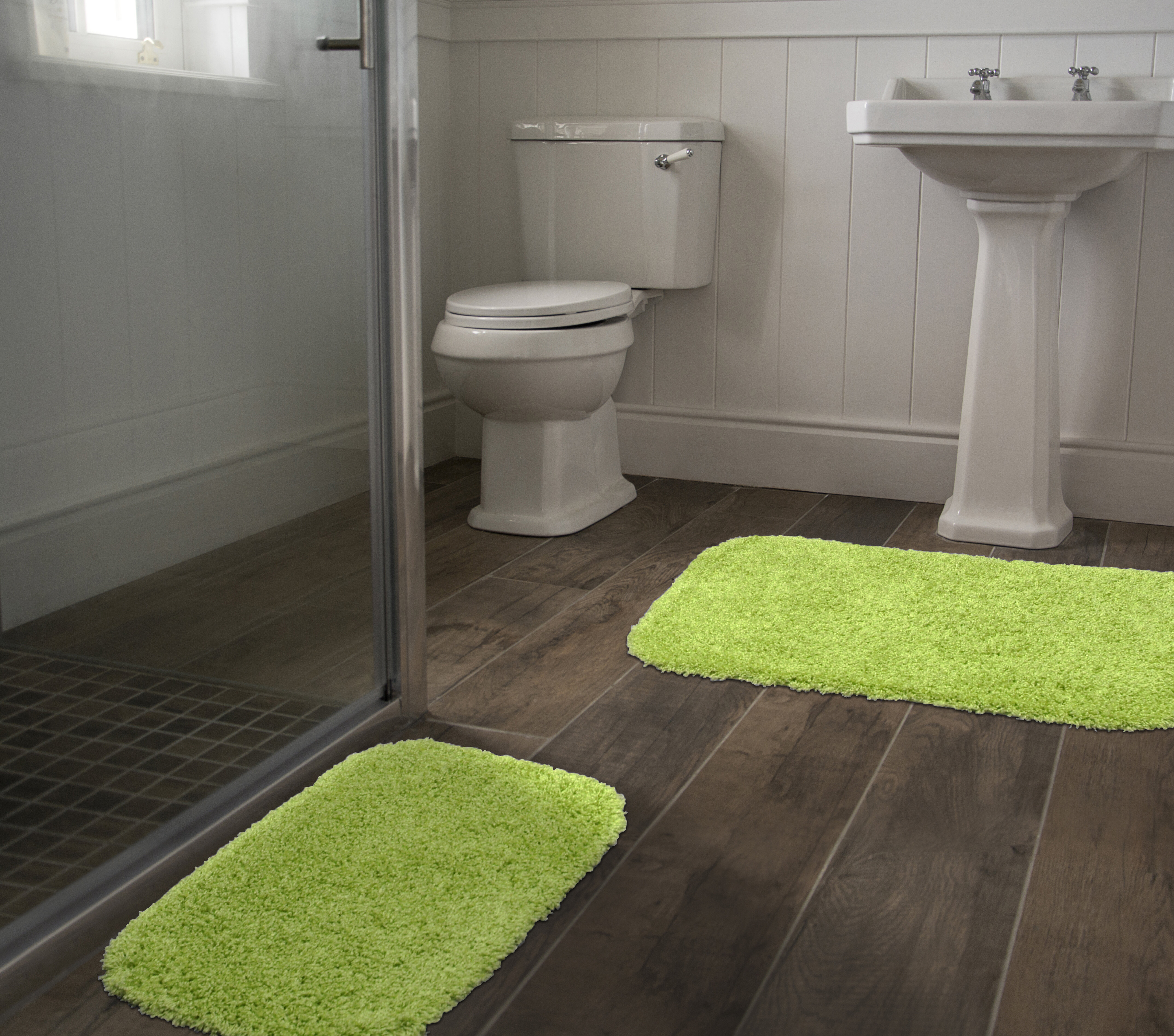 green bathroom rug set