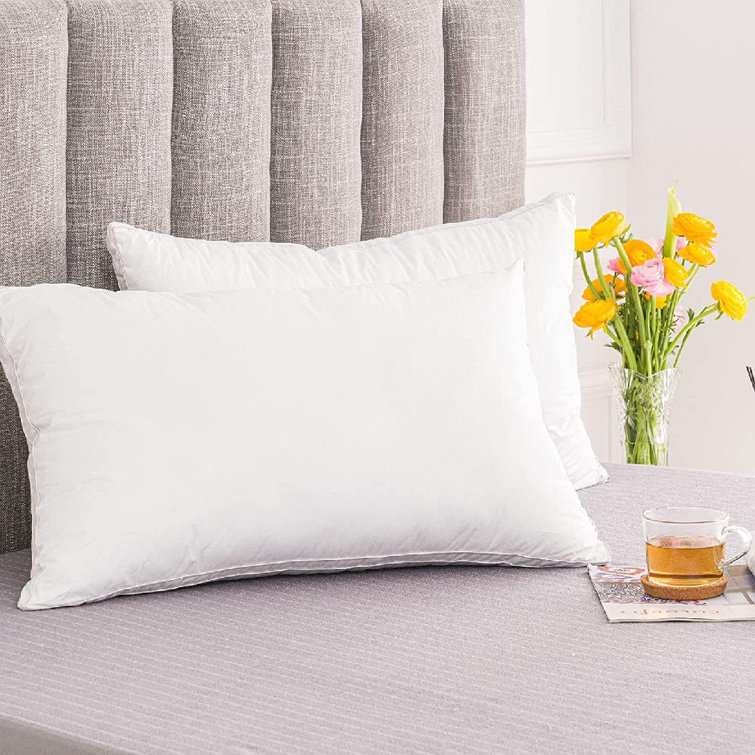 hotel fluffy pillows