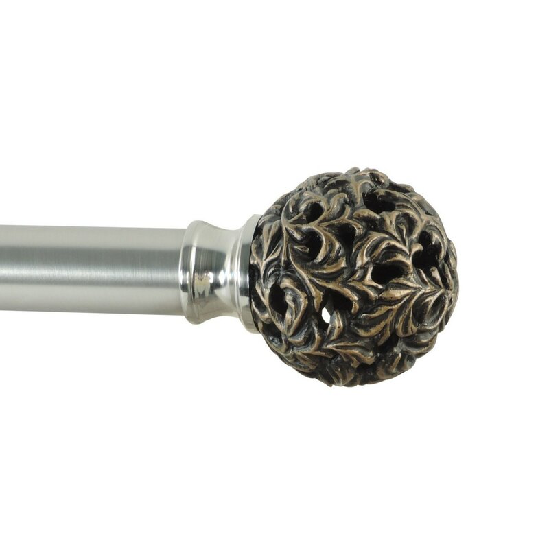 A floral pattern curtain finial
