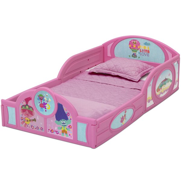 baby sleep and play bed