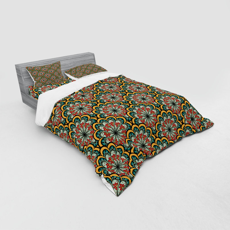 East Urban Home Paisley Design Flourishing Wavy Flowers Like