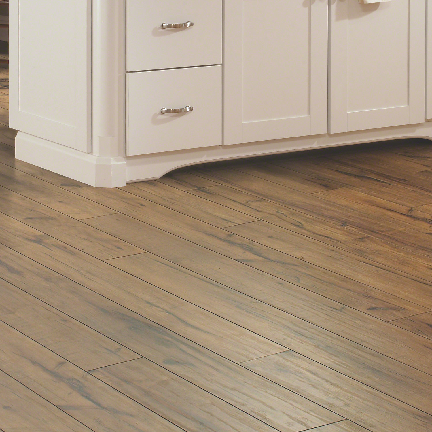 Hickory Laminate Flooring room scene Lincolnshire 12mm Hickory Laminate In Upton Hickory Laminate Flooring display product reviews for max 485 in w x 393 ft l dawson hickory Lincolnshire 12mm Hickory Laminate In Upton
