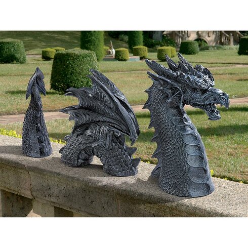 The+Dragon+of+Falkenberg+Castle+Moat+Lawn+Statue.jpg