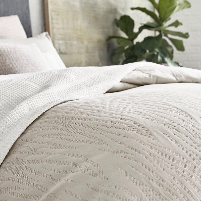 Kenneth Cole New York Lawrence Beige Full Queen Reversible Duvet Cover Set Reviews