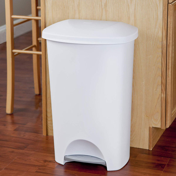 11 Gallon Step On Trash Can | Wayfair