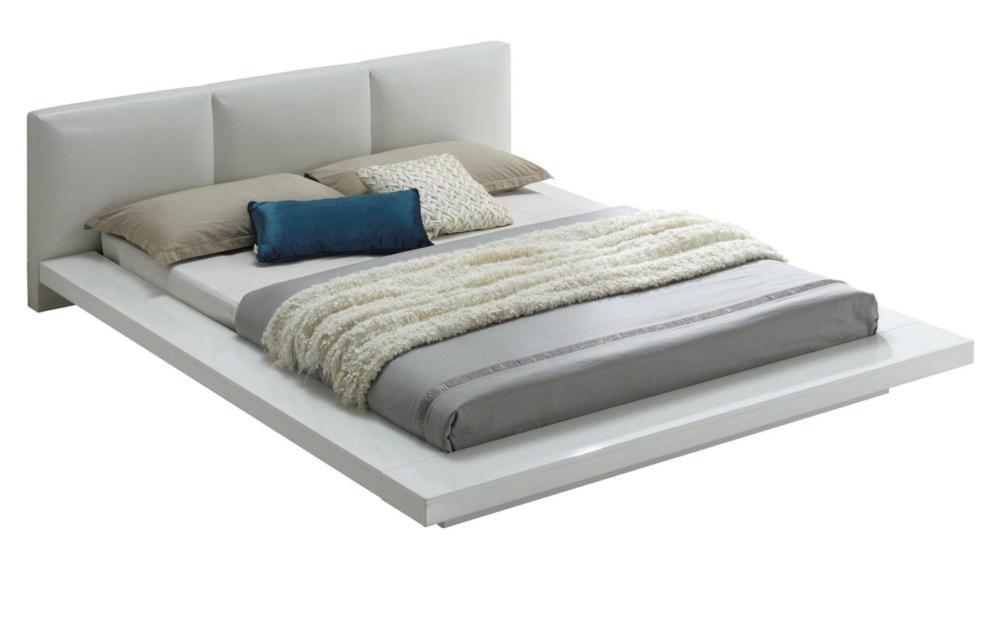 Laude Run Jacinda Low Profile Queen Upholstered Platform Bed Queen Upholstered Platform Bed