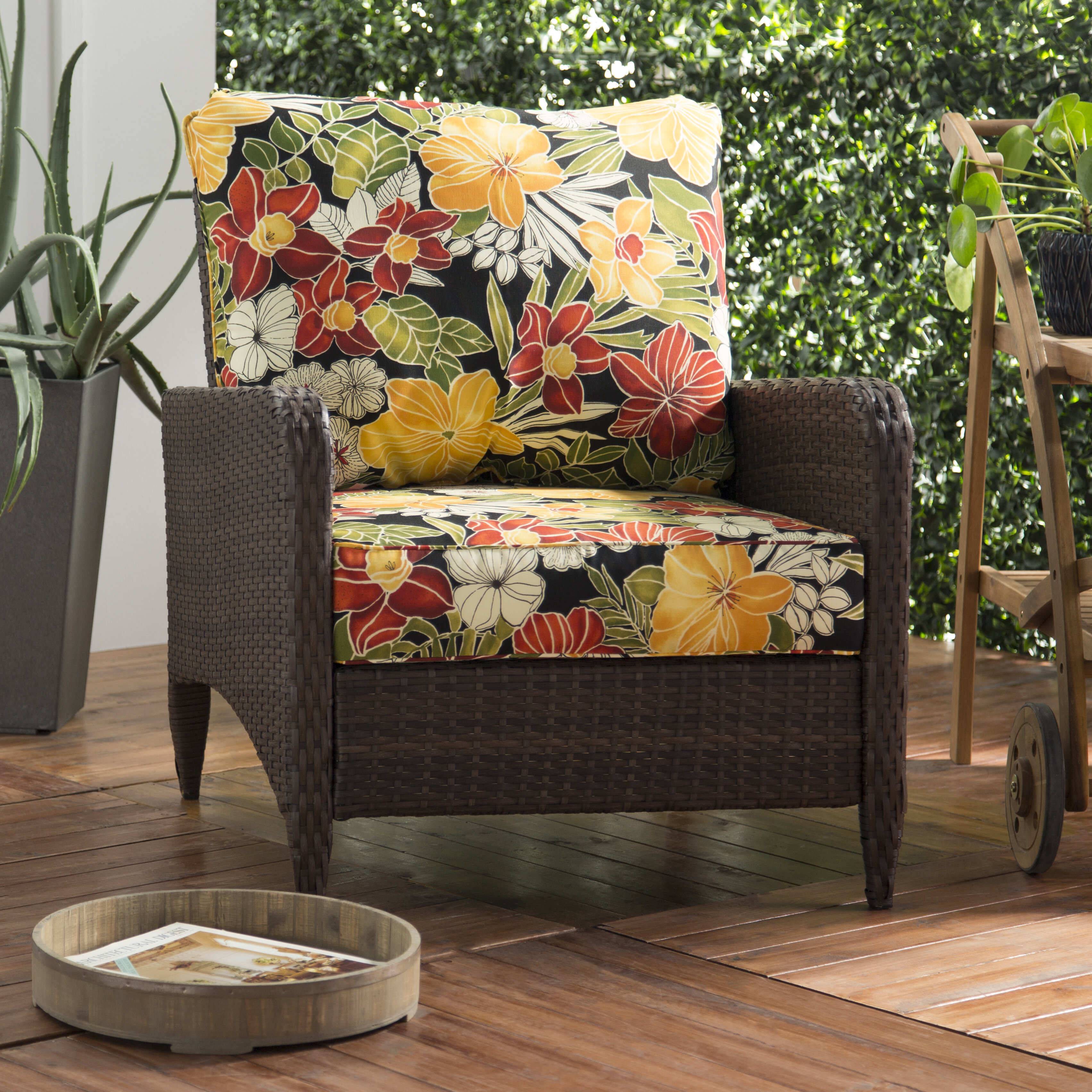 Set of 2 22" Outdoor Porch/Patio Pillows Tropical Floral Design 