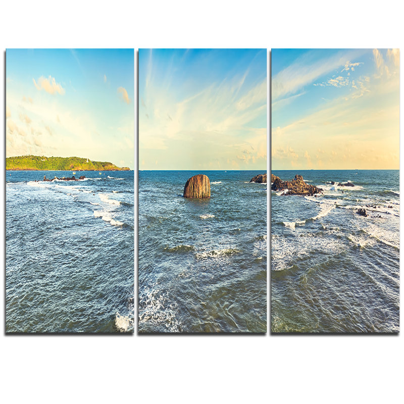 Designart The Indian Ocean Sea Panorama 3 Piece Graphic Art On Wrapped Canvas Set Wayfair