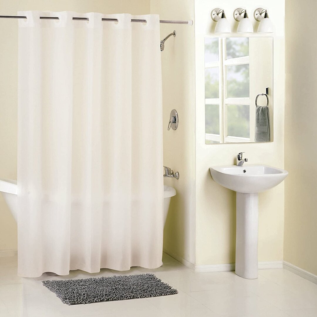 Demeatra Shower Curtain brown,white