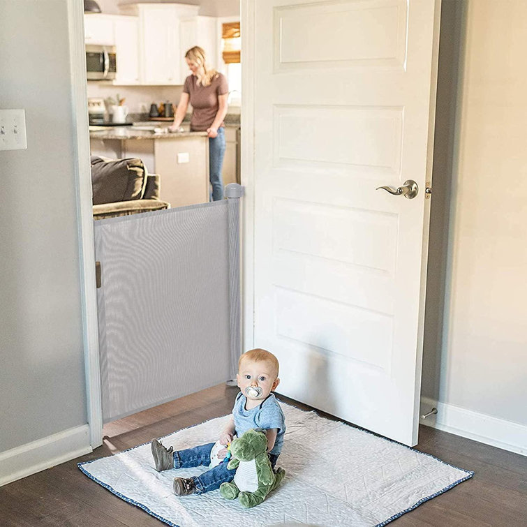 retractable mesh dog gate