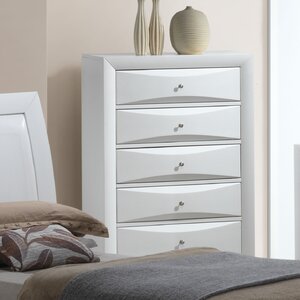 Medford 5 Drawer Chest