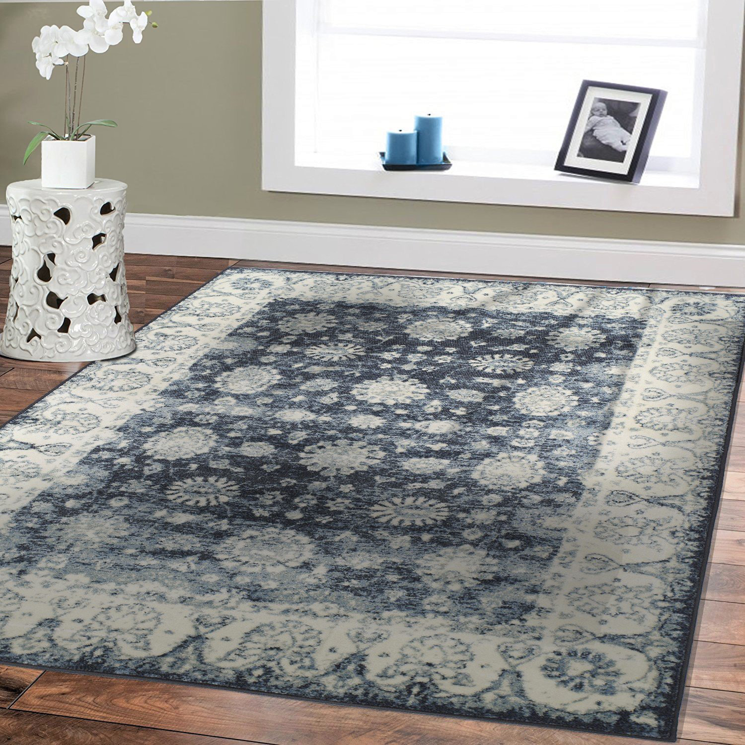 Bloomsbury Market Modern Grey Entrance Rug Washable Bathroom Rug