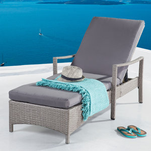 Gartenliege Sata mit Auflage von Home Loft Concept