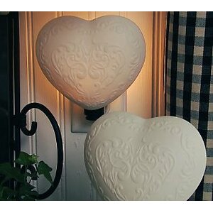 Ceramic Heart 1-Light Wall Light