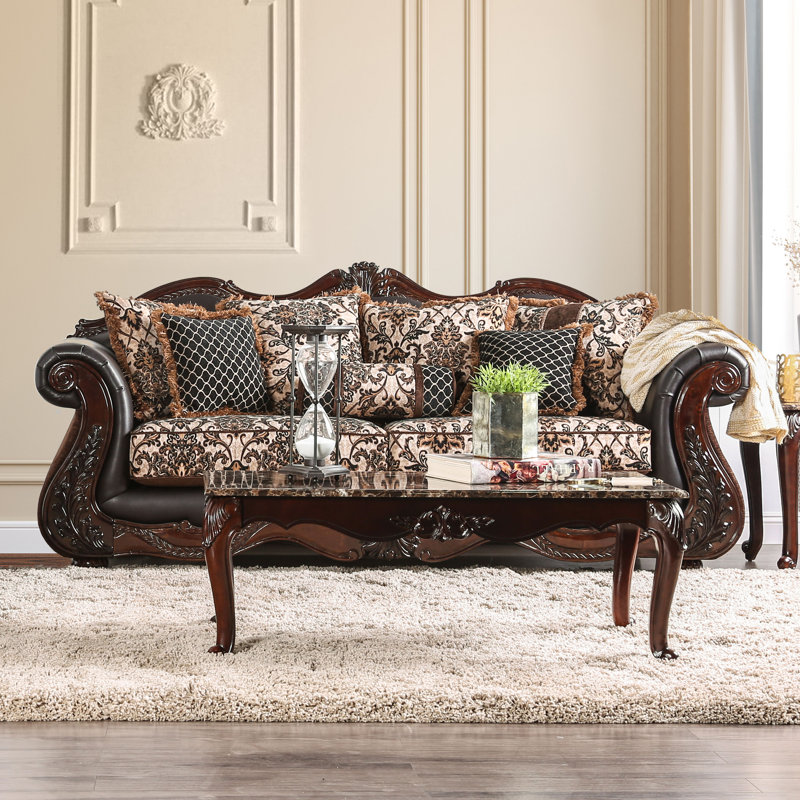 Dolman Traditional Sofa