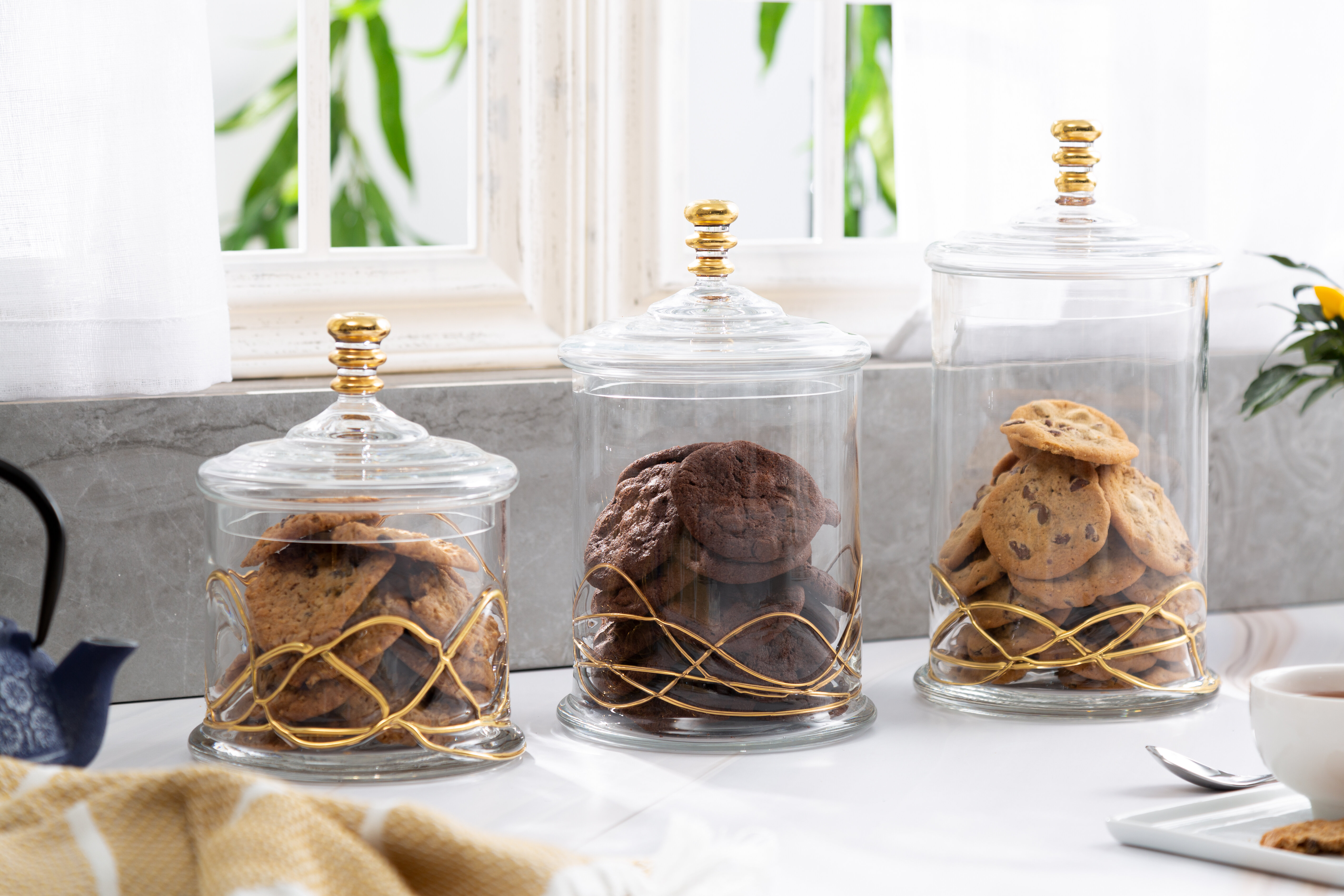 Decorative King Medusa Cookie Jar Cookie Jar with Meander Decoration Set of 3 