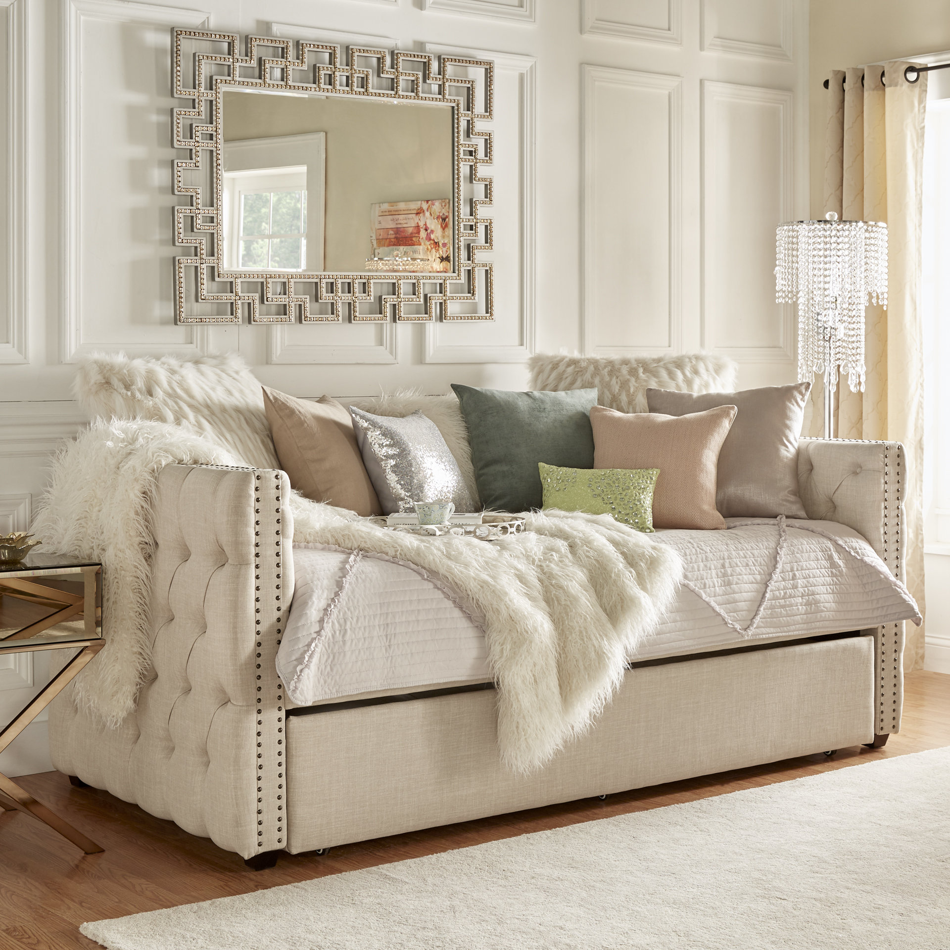 full-size daybed frame with trundle