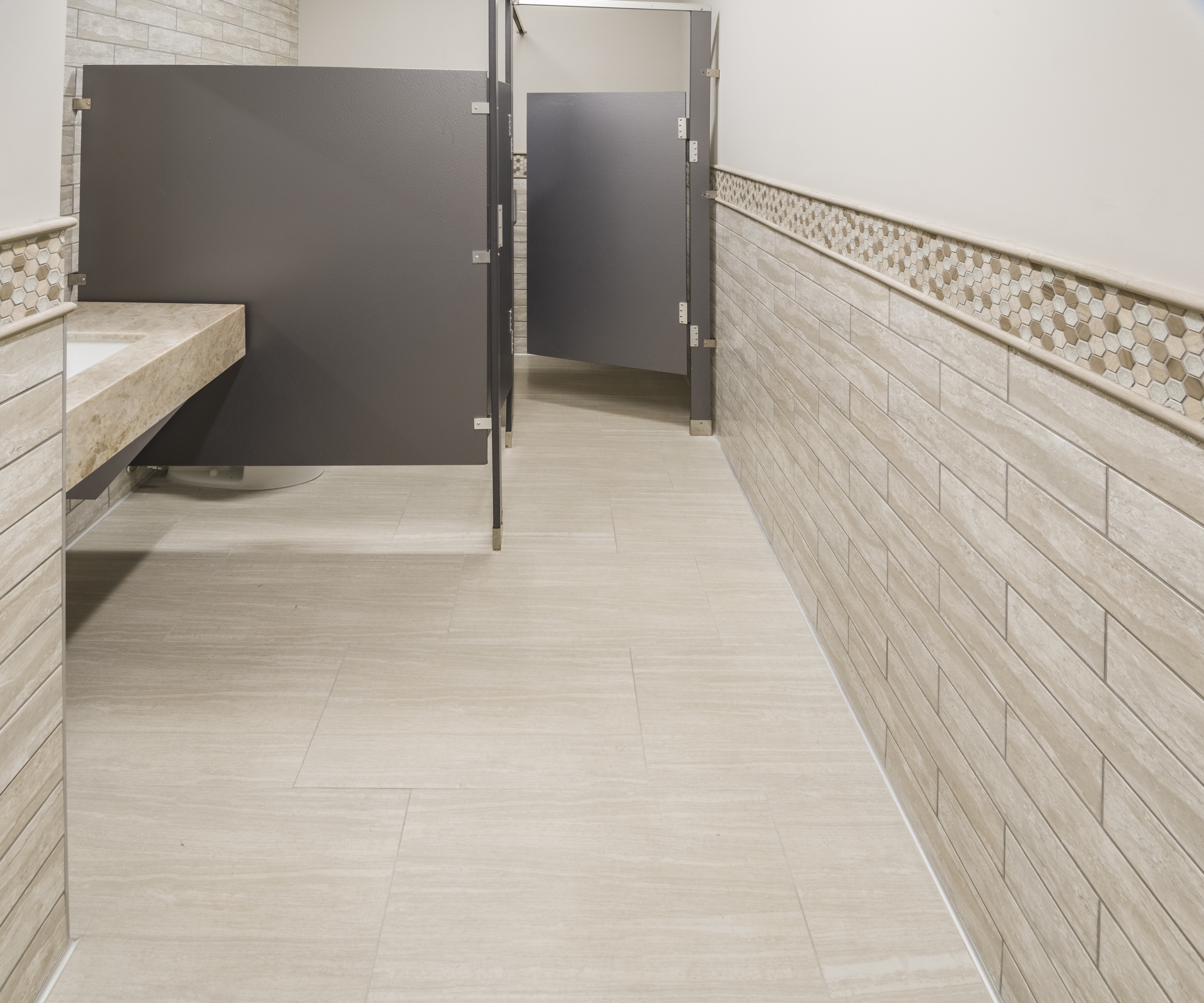 Msi Clique 16 X 4 Porcelain Bullnose Tile Trim In Porcelain Bullnose Tile Trim