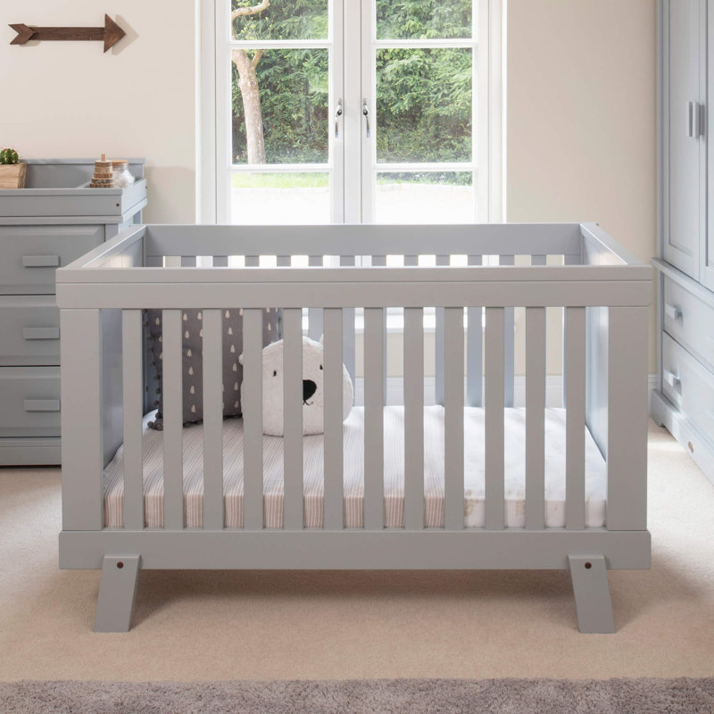 lucia cot bed