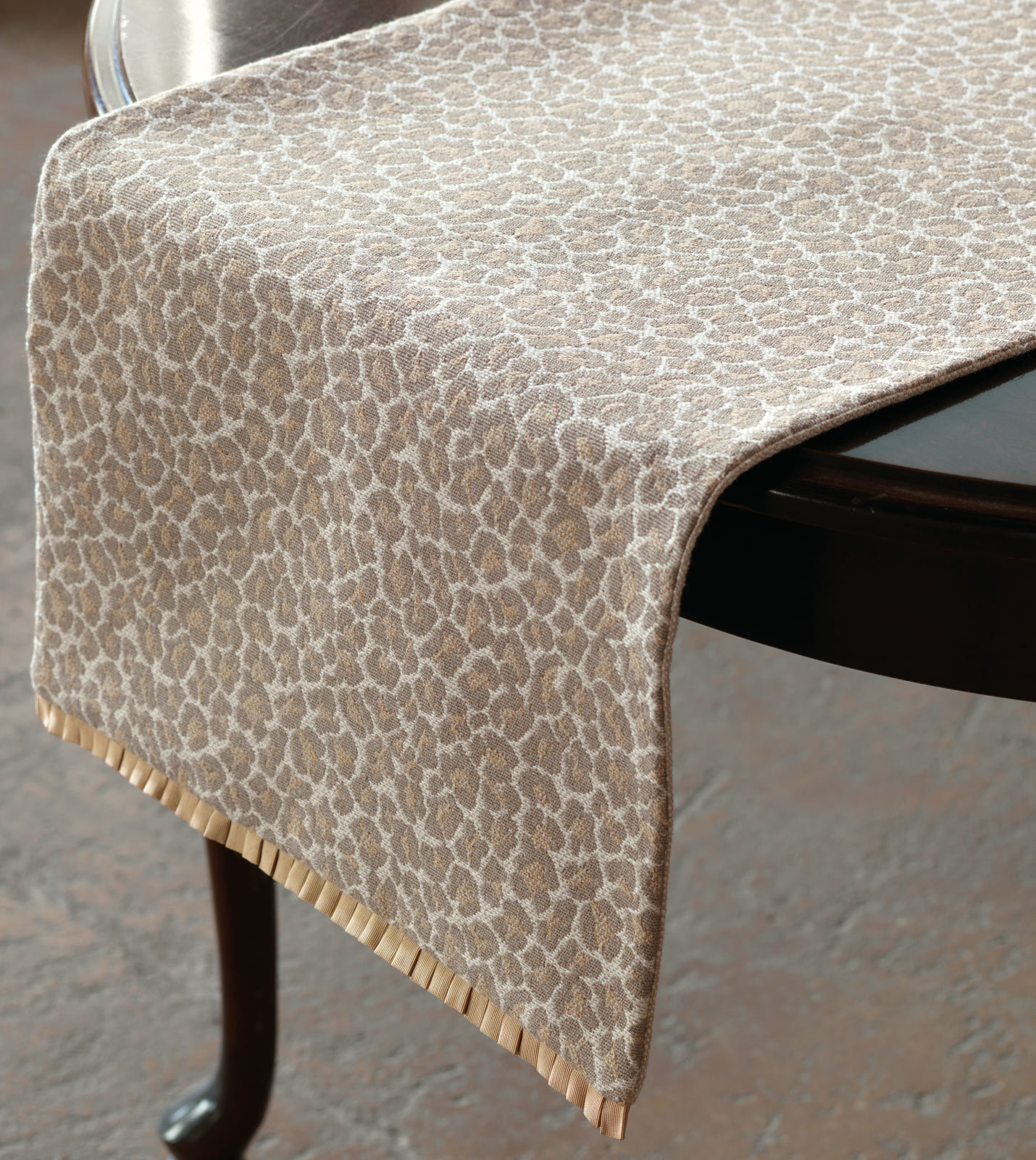 Eastern Accents Rayland Parrish Fawn Table Runner Wayfair