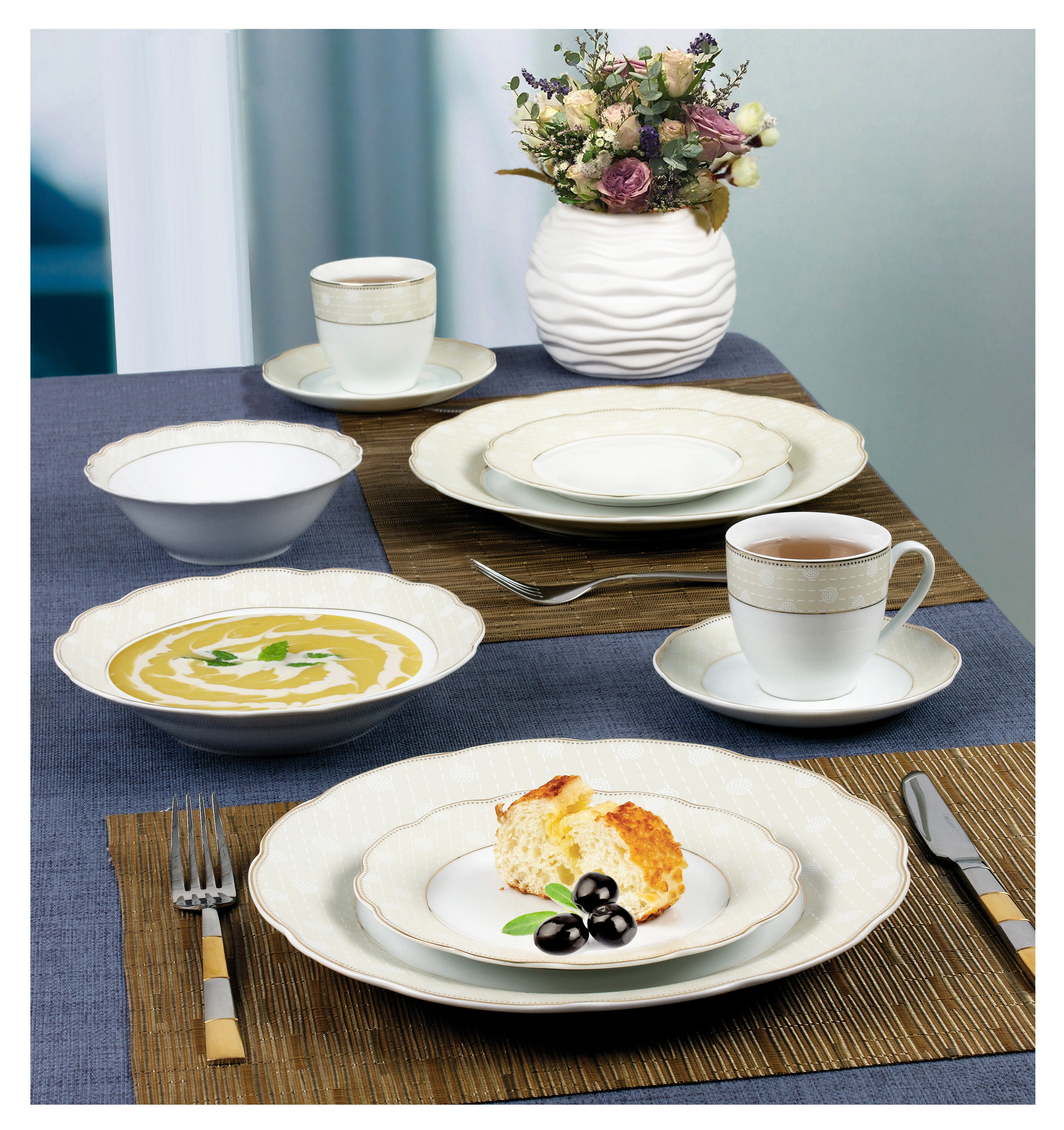 Gold Lorren Home Trends LH434 24 Piece Wavy Porcelain Tova Collection Dinnerware Set 