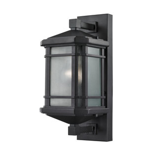 Best Colyt 1-Light Outdoor Wall lantern By Charlton Home Outdoor Lighting Colyt 1-Light Outdoor Wall lantern By Charlton Home Outdoor Lighting
