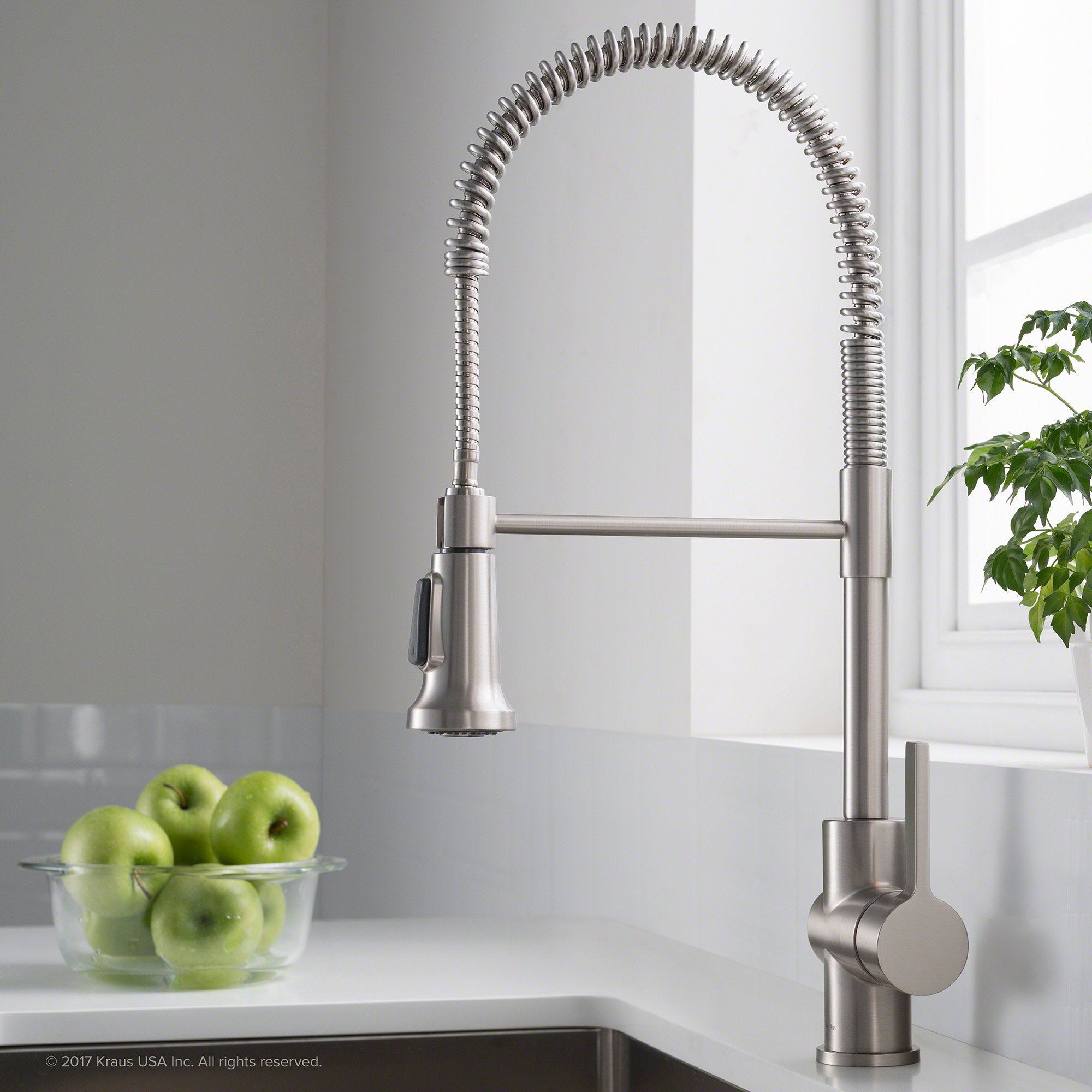 Kraus Britt Commercial Pull Down Single Handle Kitchen Faucet Pull Down Single Handle Kitchen Faucet